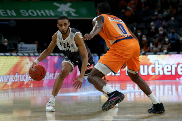 响了全球足 响了全球足