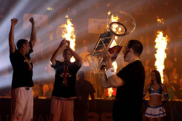 的亚马尔 的亚马尔