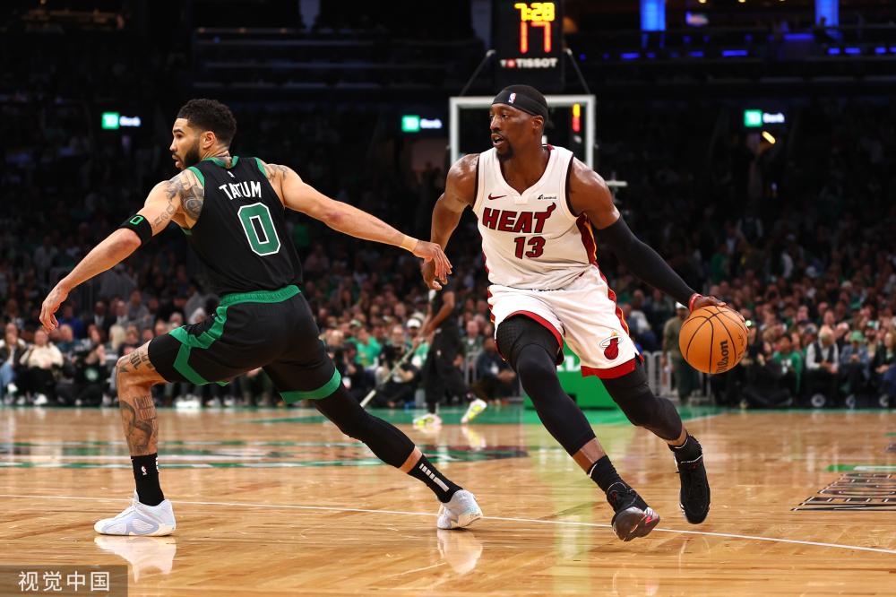 表现得足够 表现得足够