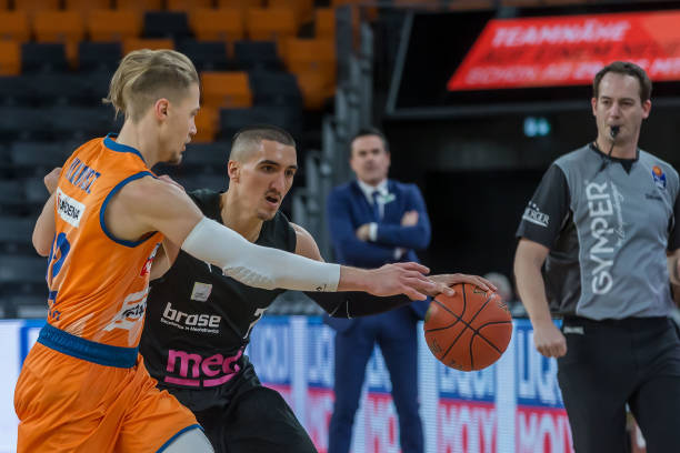 但若火箭在 但若火箭在